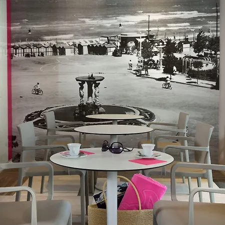 Embassy Hotel & Spa-3